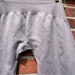 Lole Womens Cutest Legging Seamless Ruched Leggings Tights S/M Gray 



28m